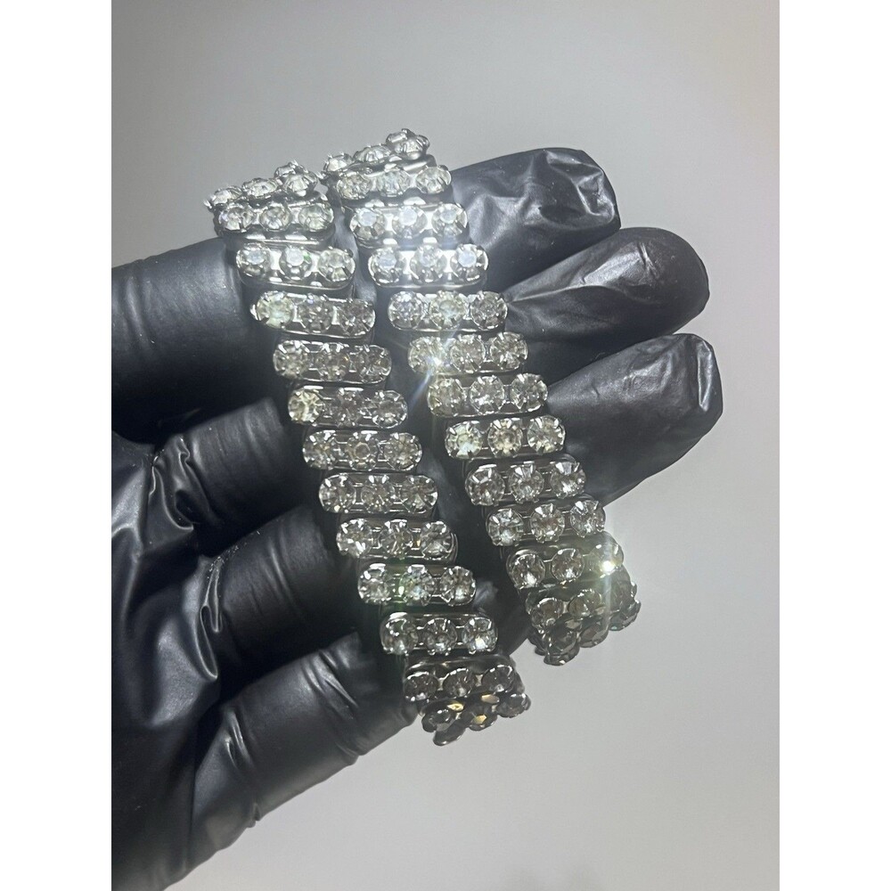 1950’s Beautiful vintage rhinestone bracelet set ✨